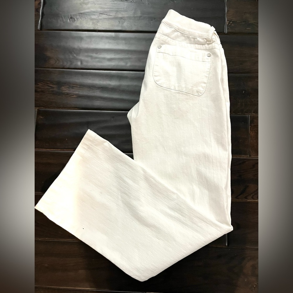 Elly B Maternity White trouser flare  Jeans - size M